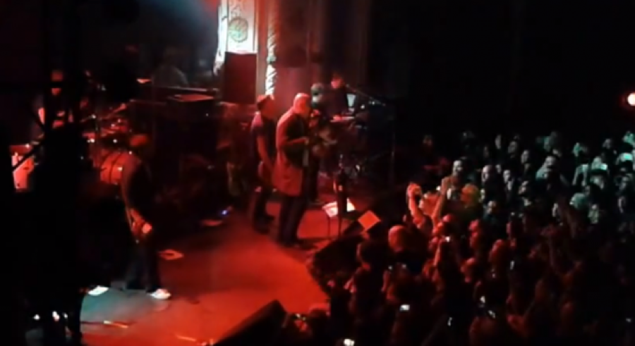 billy-corgan-peter-hook-love-will-tear-us-apart-2014