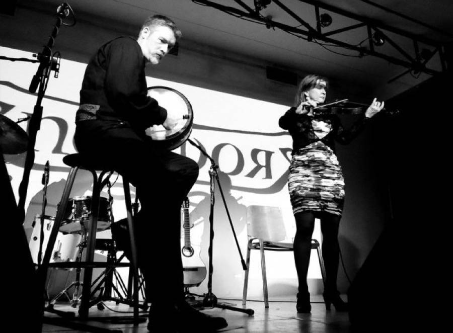 Knotwork Live