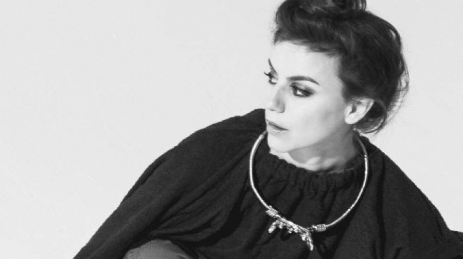 angel deradoorian